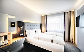 Premier Inn Köln City Centre